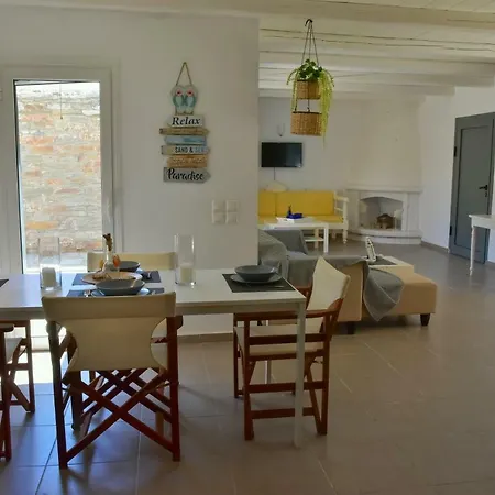 Cycladic Stone House Casa de Campo Melissaki
